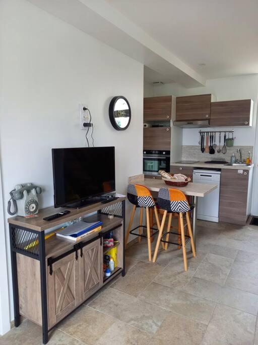 Maison Vue Mer 4 Personnes 아로만체스레방 외부 사진