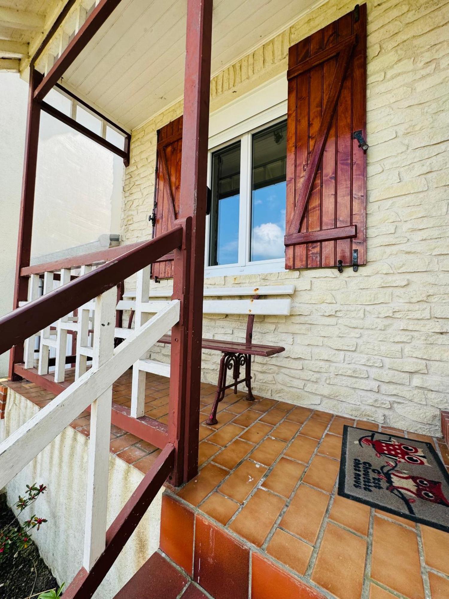 Maison Vue Mer 4 Personnes 아로만체스레방 외부 사진